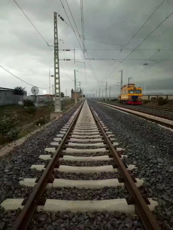 ���������F·